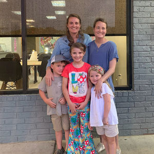 Meet your Posher, Laura